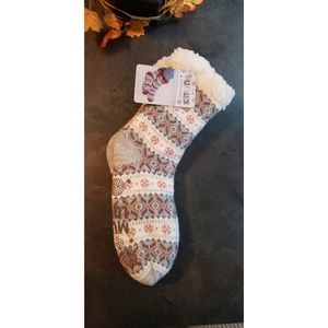 NWT "Cabin Socks"